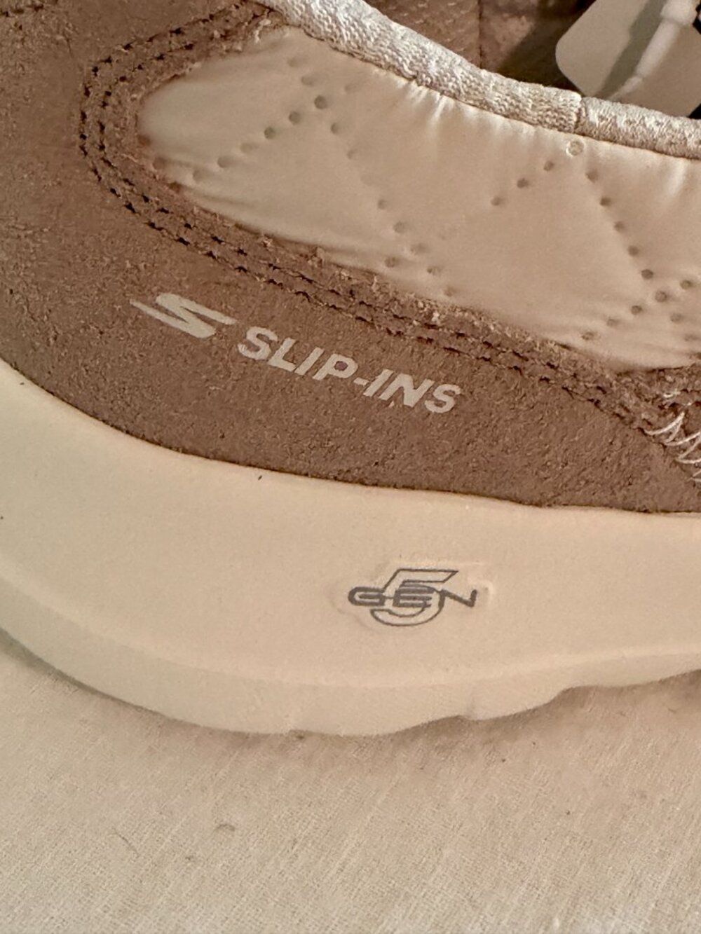 Skechers Women's Slip-ins Go Walk Joy - Cozy Fit Cozy Easy Sneaker Size 7.5 NEW - Picture 14 of 16